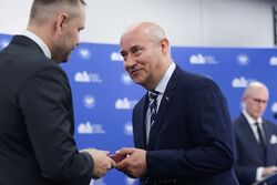 Uroczystość wręczenia Krzyży Wolności i Solidarności oraz medali Reipublicae Memoriae Meritum – 18 czerwca 2024. Fot. Mikołaj Bujak (IPN)