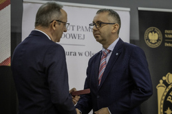 Gala wręczenia Krzyży Wolności i Solidarności oraz nagrody Praesentes Prioribus – Olsztyn, 22 listopada 2024. Fot. Łukasz Czechyra (IPN)