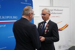 Uroczystość wręczenia Krzyży Wolności i Solidarności – Poznań, 13 października 2025. Fot. Bartosz Kochański (IPN)