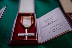 Uroczystość wręczenia Krzyży Wolności i Solidarności – Warszawa, 13 grudnia 2025. Fot. Mateusz Niegowski (IPN)