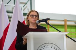 45 lat temu nadzieja zagościła na polskiej wsi – Dzierzgowo, 13 września 2026. Na zdj. dyrektor Archiwum Instytutu Pamięci Narodowej Marzena Kruk. Fot. Dariusz Skrzyniarz (IPN)