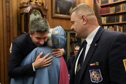 Uroczystość wręczenia Krzyży Wolności i Solidarności byłym działaczom opozycji antykomunistycznej – Nowy Jork, 8 listopada 2023. Fot. Mikołaj Bujak (IPN)