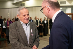 Uroczystość wręczenia Krzyży Wolności i Solidarności – Łódź, 8 marca 2024. Fot. IPN