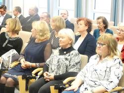 Goście uroczystości wręczenia Krzyży Wolności i Solidarności