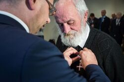 Uroczystość wręczenia Krzyży Wolności i Solidarności – Elbląg, 18 grudnia 2017. Fot. Sławomir Kasper (IPN)