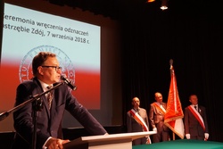 Uroczystość wręczenia Krzyży Wolności i Solidarności w Jastrzębiu-Zdroju.