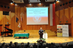 Ceremonia wręczenia Krzyża Wolności i Solidarności w Bielsku-Białej.