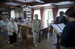 Wręczenie Krzyża Wolności i Solidarności w Andrychowie 30 czerwca 2020 r. (Fot. K. Liszka).