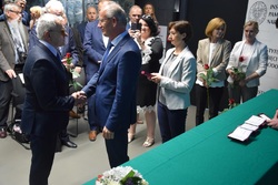 Uroczystość wręczenia Krzyży Wolności i Solidarności w Katowicach. Fot. Tomasz Marszałek/IPN