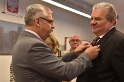 Waldemar Żurawicki odznaczony Krzyżem Wolności i Solidarności w Katowicach. Fot. Monika Kobylańska/IPN