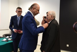 Uroczystość wręczenia Krzyży Wolności i Solidarności w Katowicach.