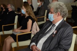 Działaczom opozycji wręczono w Krakowie Krzyże Wolności i Solidarności - fot. Żaneta Wierzgacz