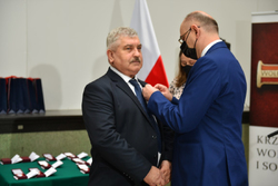 Na „Przystanku Historia” IPN w Krakowie wręczono Krzyże Wolności i Solidarności. Fot. Żaneta Wierzgacz (IPN)