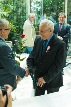 Od lewej: Marek Drużka, dyrektor Oddziału IPN w Łodzi, Józef Jarych 