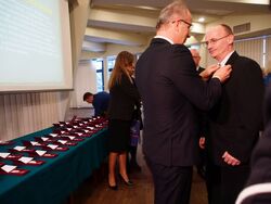 Krzyż Wolności i Solidarności odbiera Michał Grajkowski