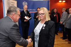 Odznaczenia wręczał zastępca Prezesa IPN Jan Baster