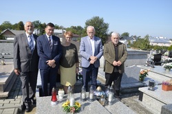 Wizyta na grobie Józef a i Danuty Kinel w Iwoniczu.