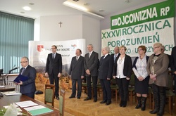 Uroczystość wręczenia Krzyży Wolności i Solidarności