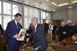 Waldemar Mikołowicz i Draiusz Iwaneczko -Dyrektor Oddziału IPN w Rzeszowie