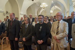 Odznaczenia przyznano ponad trzydziestu osobom