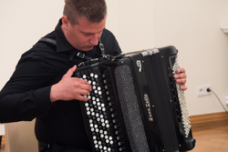 Występ Bartosza Połomskiego