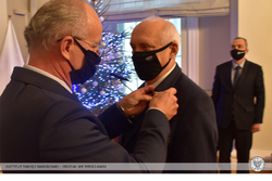 Uroczystość odznaczenia Krzyżami Wolności i Solidarności działaczy opozycji demokratycznej z czasów PRL