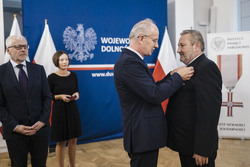 Uroczystość wręczenia Krzyży Wolności i Solidarności działaczom opozycji niepodległościowej z lat 1956–1989 – Wrocław, 8 września 2023, fot. Agata Ligęcka IPN Wrocław