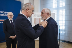 Uroczystość wręczenia Krzyży Wolności i Solidarności działaczom opozycji niepodległościowej z lat 1956–1989 – Wrocław, 8 września 2023, fot. Agata Ligęcka IPN Wrocław