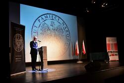 Uroczystość wręczenia odznaczeń państwowych działaczom opozycji antykomunistycznej z lat 1956-1989. Złocieniecki Dom Kultury – 3 listopada 2022. Fot. Marcin Manowski (IPN)